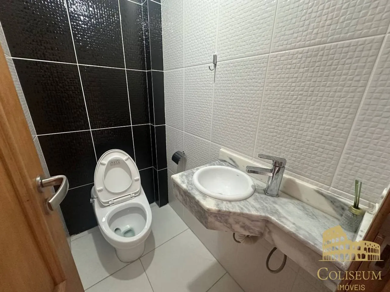 Imagem Apartamento com 3 dormitórios para alugar, 105 m² por R$ 4.100,00/mês - Canto do Forte - Praia Grande/SP