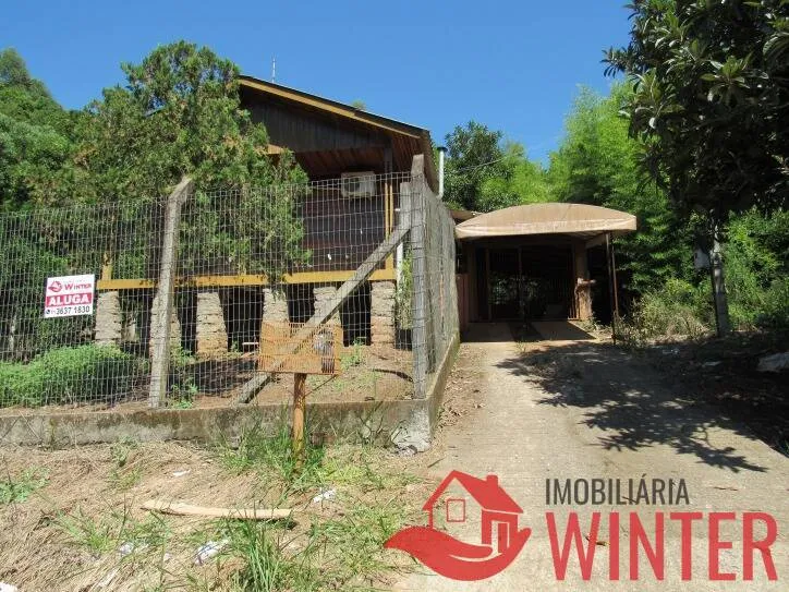 Foto do imóvel Casa de madeira com 2 dormitórios no bairro Picão