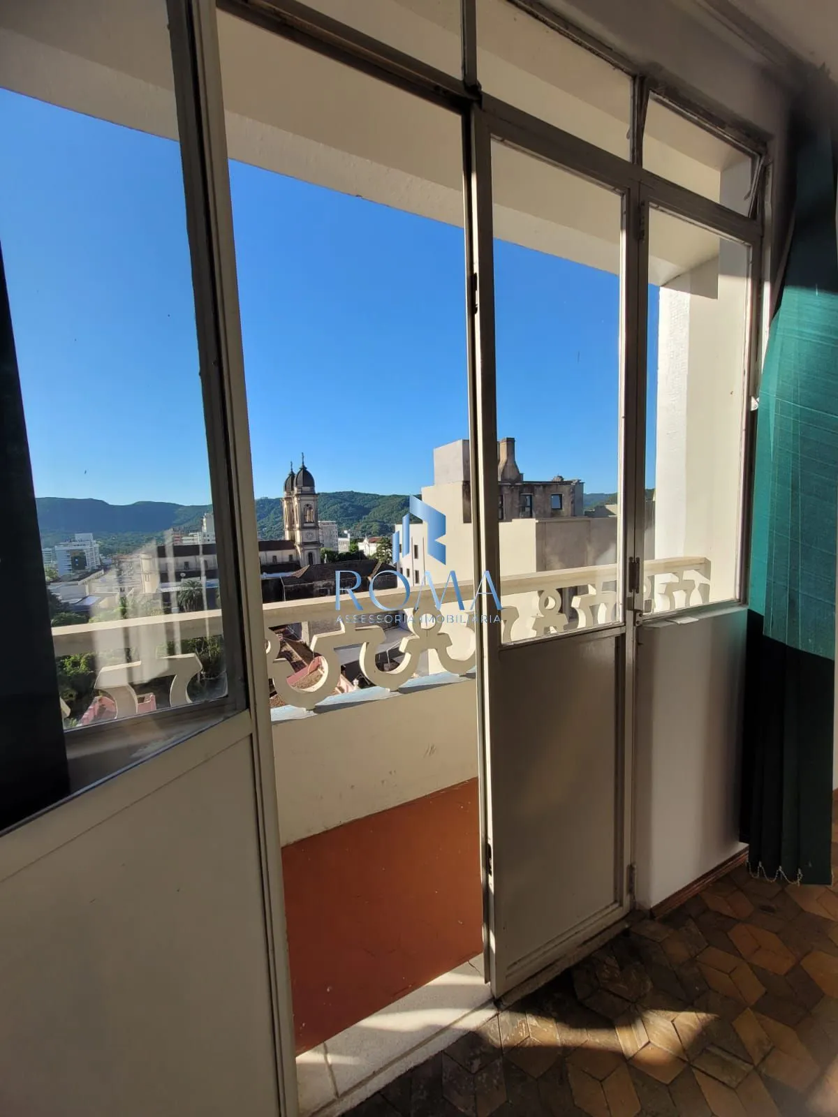 Imagem Apartamento de 2 dormitórios na Galeria do Comércio
