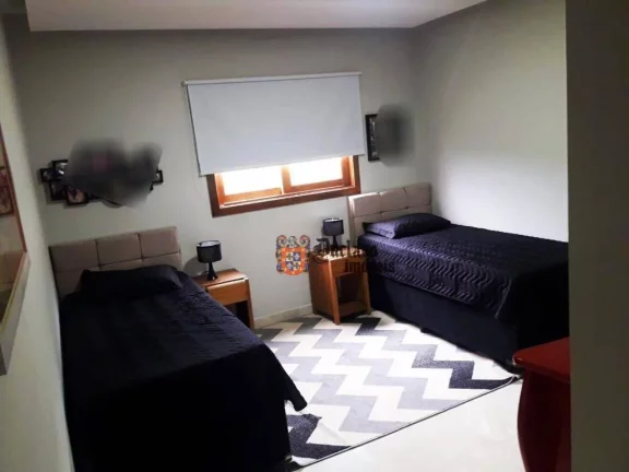 Imagem Sobrado com 3 dormitórios à venda, 800 m² por R$ 2.900.000 - Reserva dos Pires - Cotia/SP