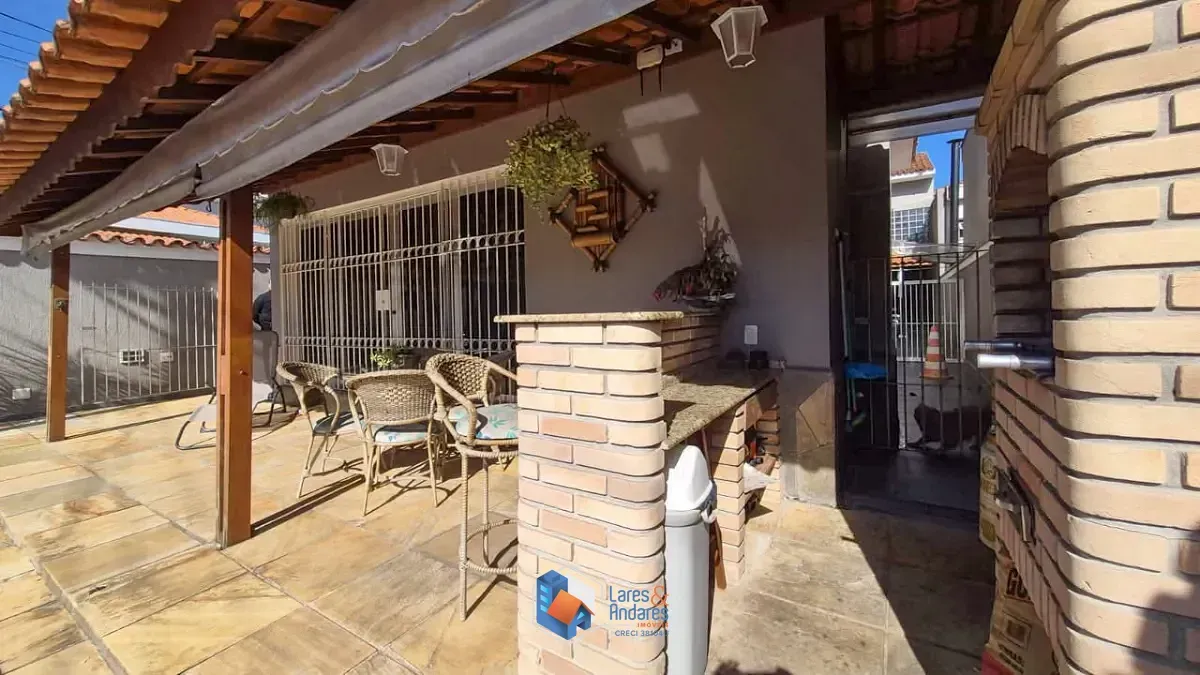 Imagem Casa para venda em Jardim Palmares (Zona Sul) com 4 quartos, sendo 4 suítes, 280m²
