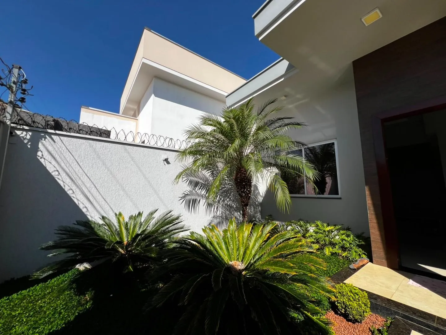 Imagem Casa com 3 dormitórios à venda, 206 m² por R$ 893.000,00 - Alto Limoeiro - Patos de Minas/MG