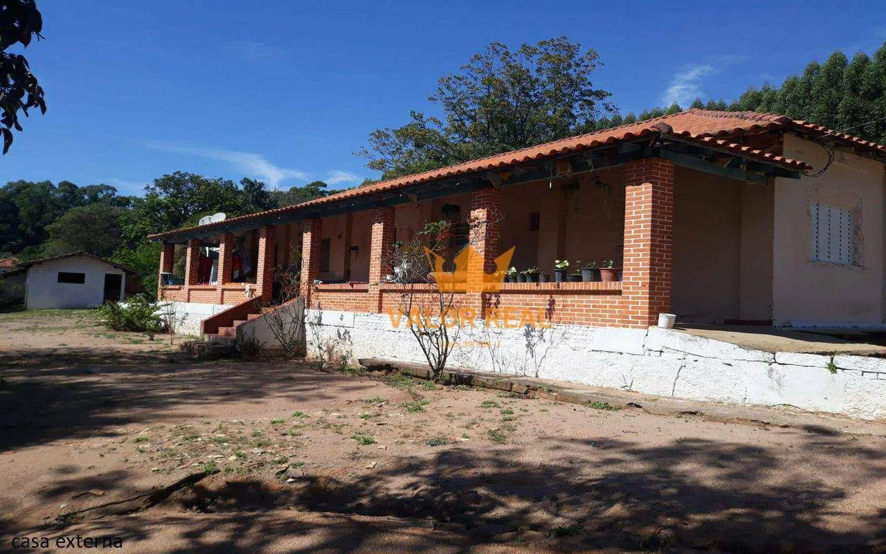 Imagem Sítio à Venda em Itu - SP | 16.600 m² | Estrutura Completa. Casas + Barracoes + Nascente