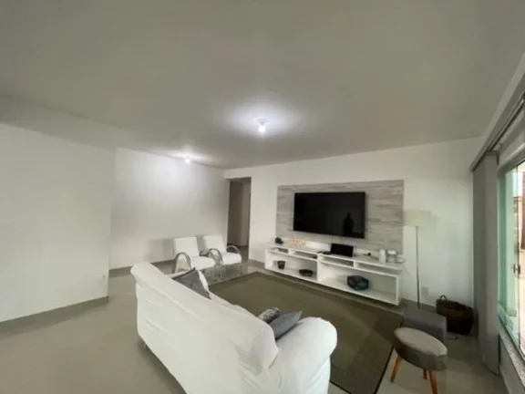 Imagem CASA COLONIAL EM CONDOMÍNIO FECHADO NO GUARÁ II TERRENO DE 900,00M²