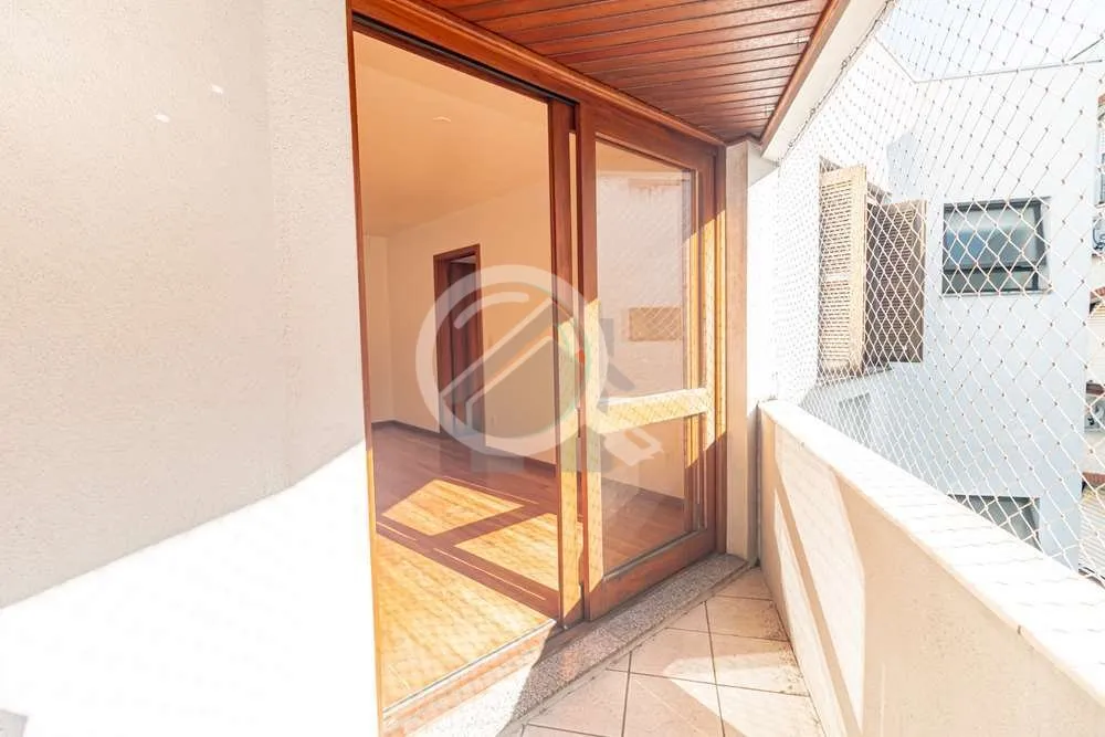 Imagem Encontre seu novo lar em Petrópolis! Imagine morar em um apartamento incrível na Rua Sinimbu, 28, ...