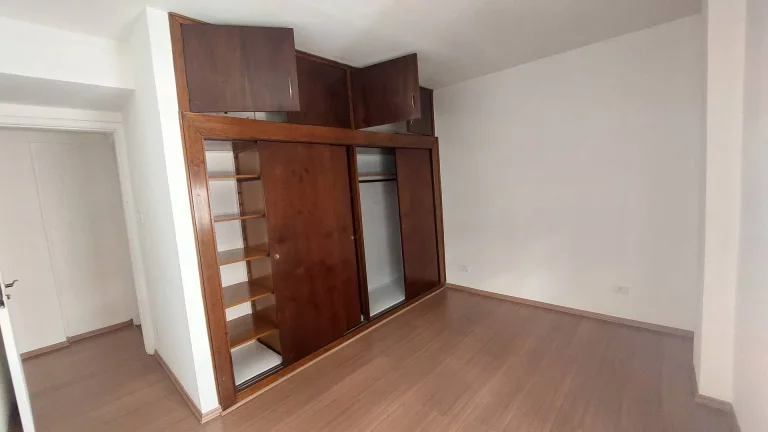 Imagem Apartamento com 2 Quartos e 2 banheiros à Venda, 82 m² por R$ 390.000,00