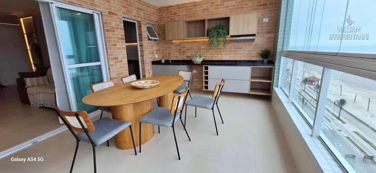 Imagem Apartamento 3 dormitórios sendo 1 suíte + lavabo frente mar em Mongaguá