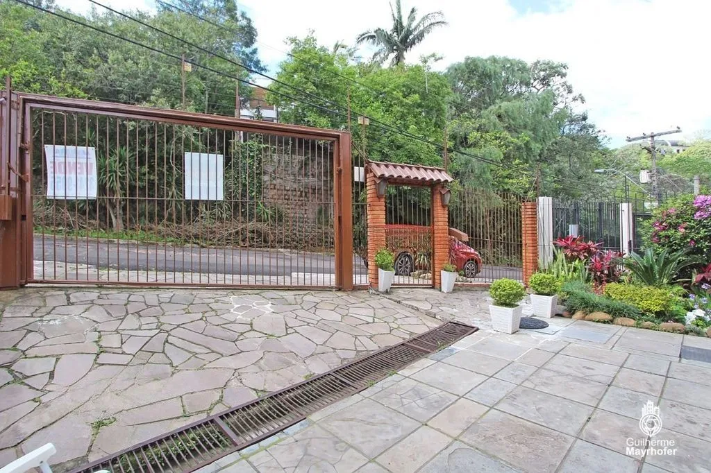Imagem Casa para Venda - 3 dormitórios, sendo 1 suites, 2 vagas - São Caetano