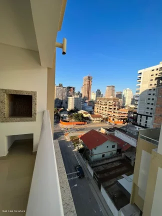 Imagem Alto Padrão para Venda em Itapema, meia praia, 3 dormitórios, 1 suíte, 2 banheiros, 2 vagas