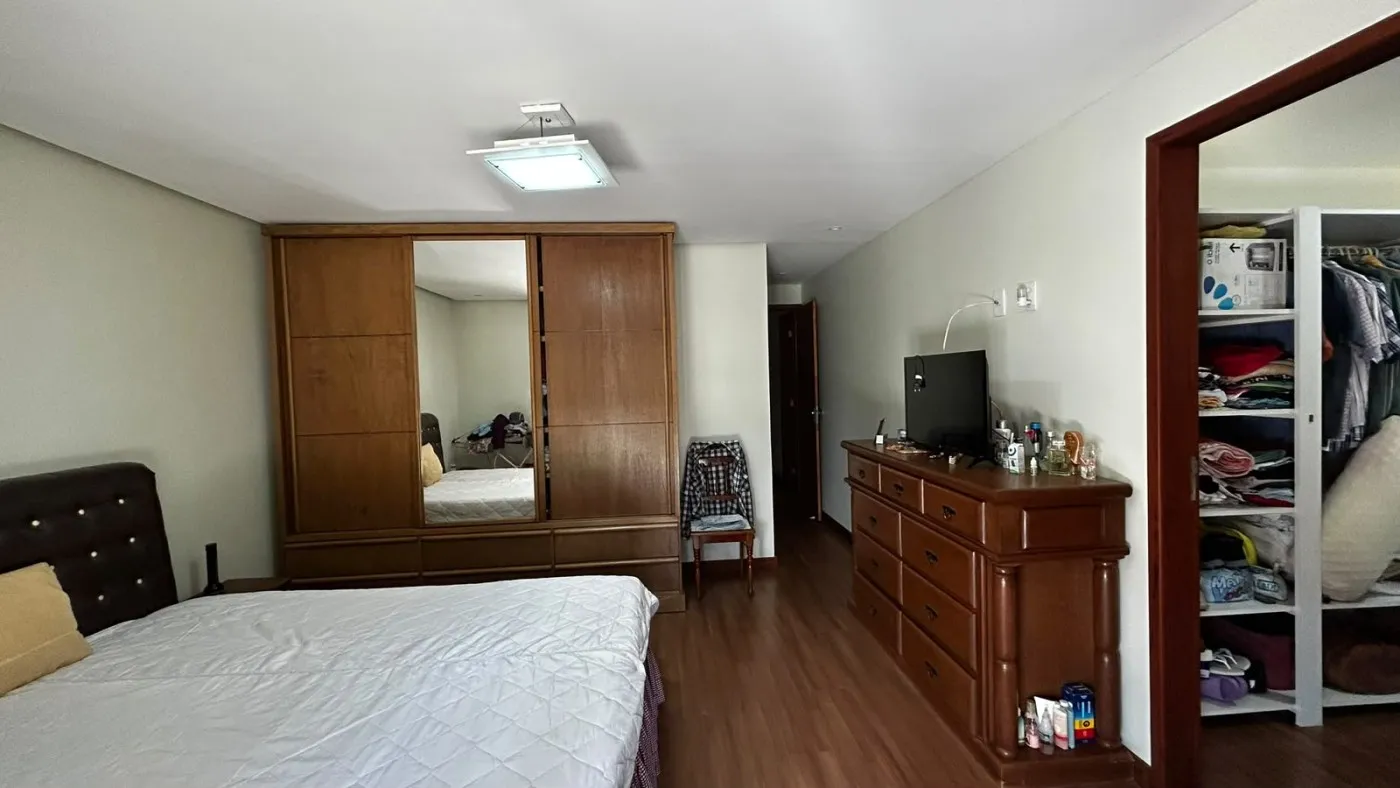 Imagem Casa para Venda em Petrópolis / RJ no bairro Fazenda Inglesa
