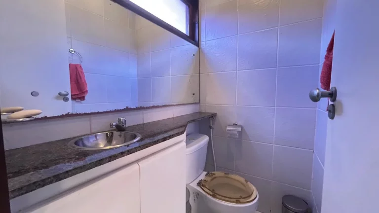 Imagem Vendo Casa no condomínio Country Aldeia!
