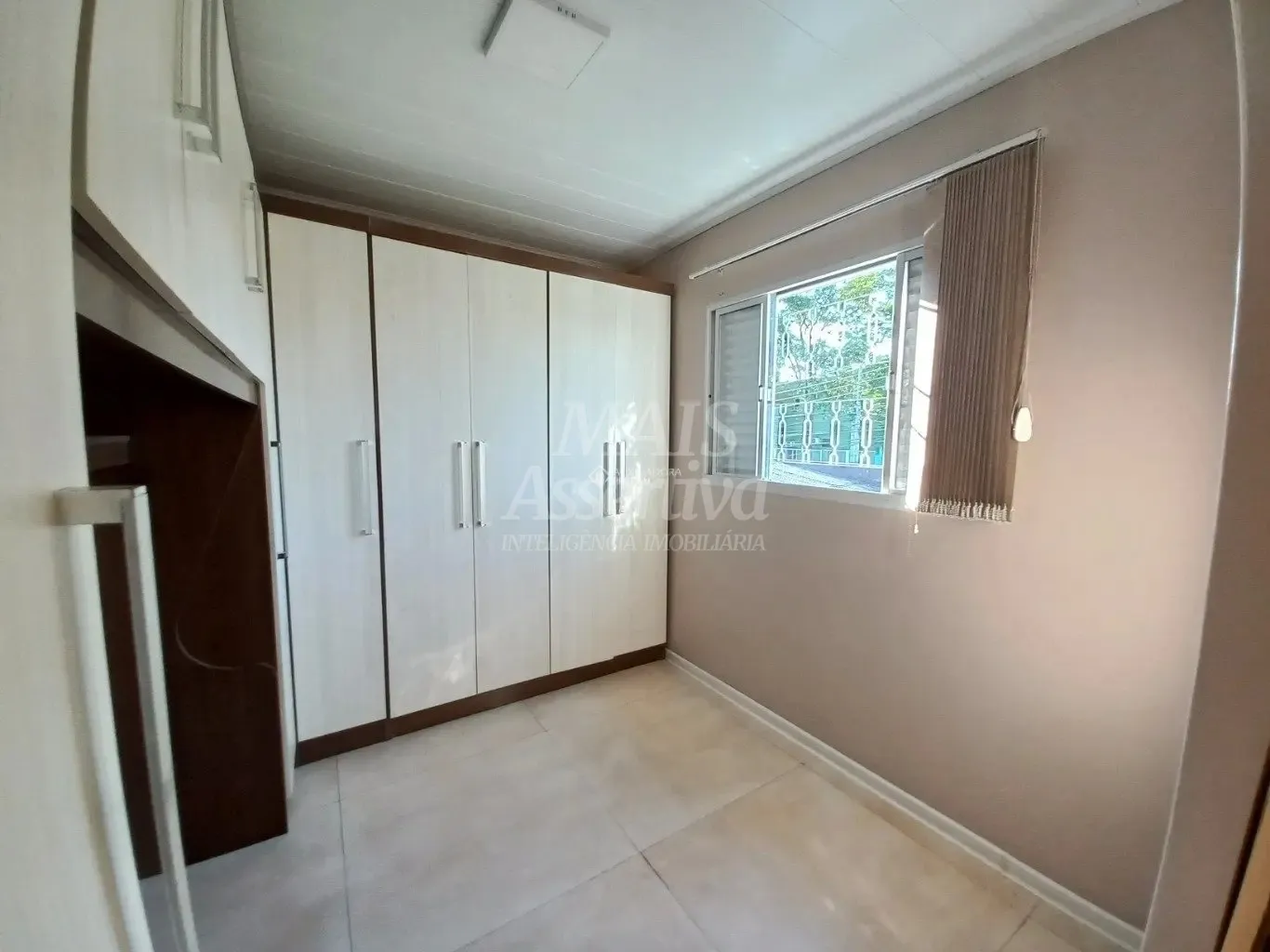 Imagem Excelente sobrado com sala comercial para locação em Canudos, Novo Hamburgo/RS