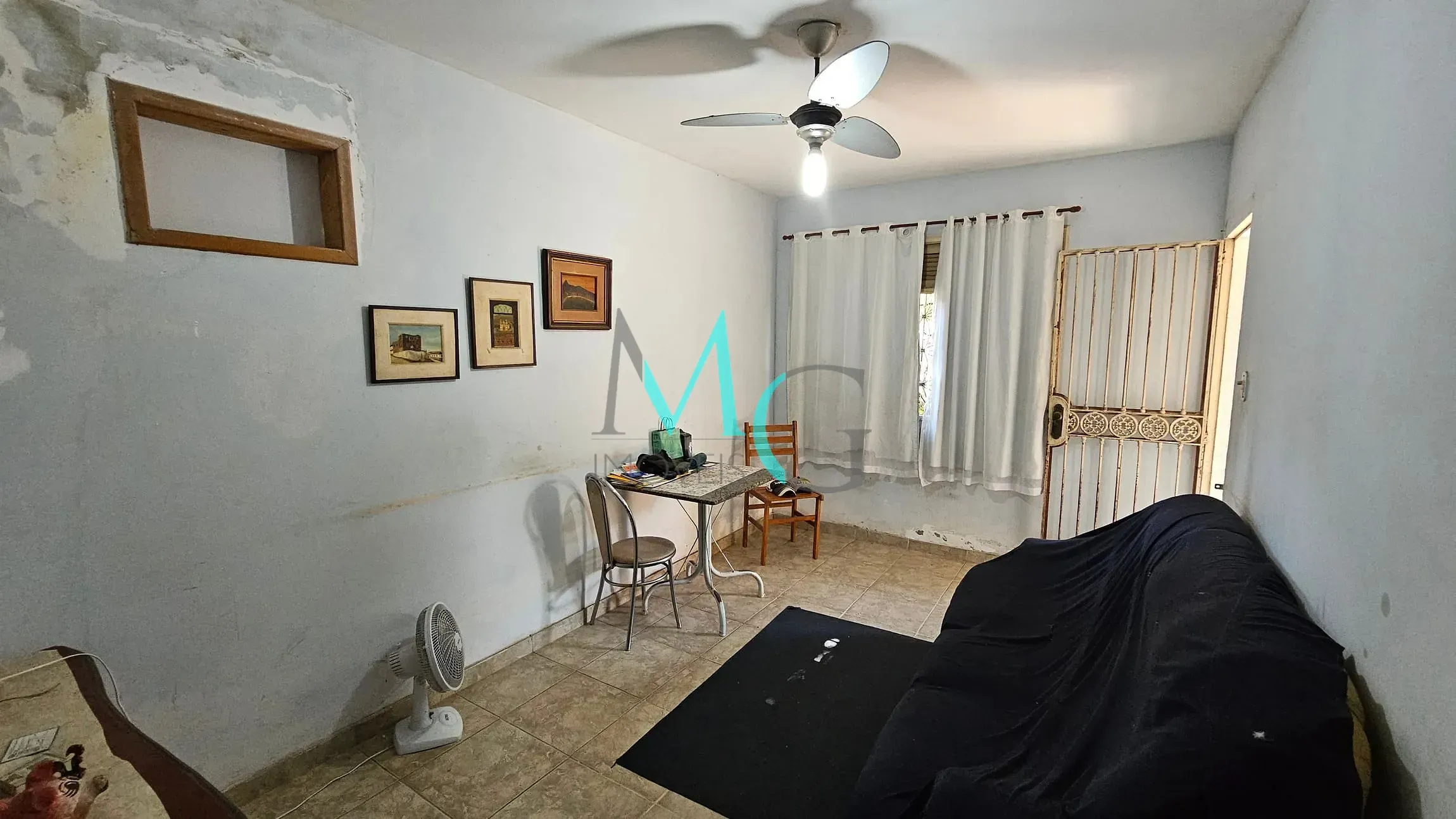 Imagem Casa com 3 dormitórios à venda, 176 m² por R$ 300.000,00 - Campo Grande - Rio de Janeiro/RJ