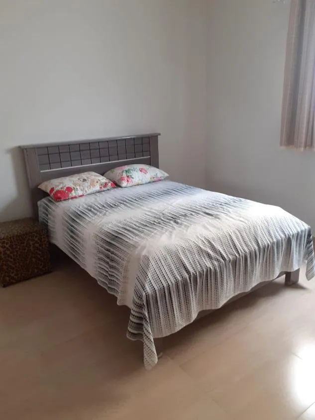 Imagem Vendo uma linda casa em Betim/MG ( valor 870.000,00 )