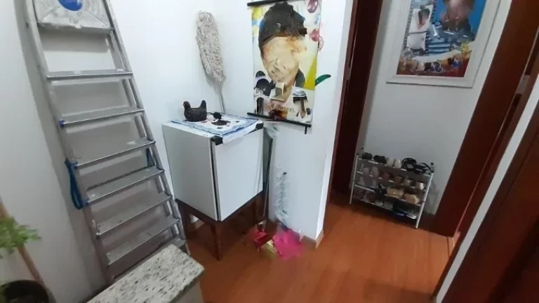Imagem LINDO SOBRADO EM SANTOS, NO MARAPÉ,3 DORMS SENDO 2 SUÍTES, 3 VAGAS