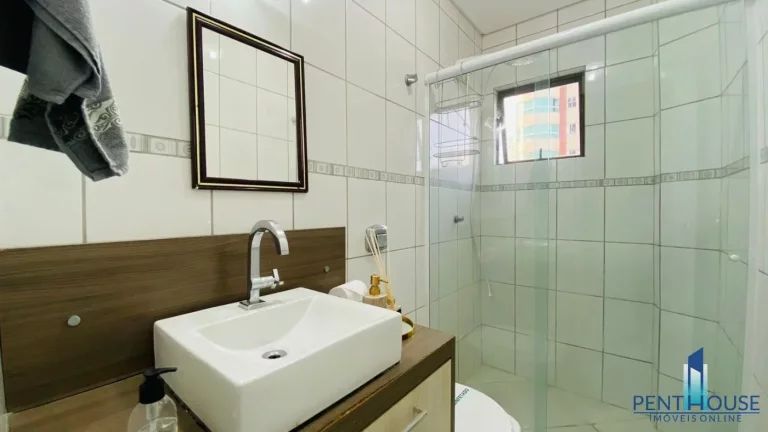 Imagem Apartamento Zona Central para Locação em Balneário Camboriú, CENTRO, 2 dormitórios, 1 suíte, 2 banheiros, 1 vaga
