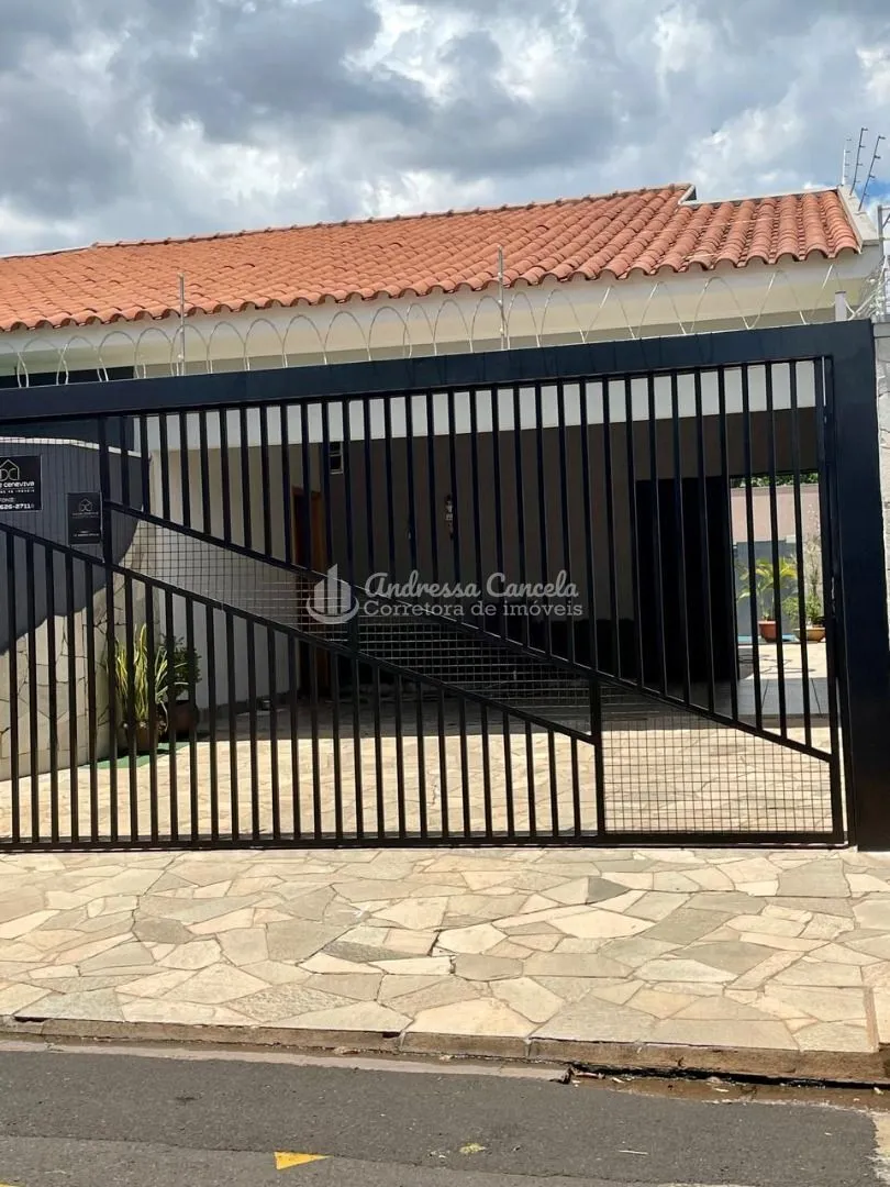 Imagem Casa com 3 dormitórios à venda, 200 m² por R$ 880.000 - Jardim Maria Cândida - São José do Rio Preto/SP