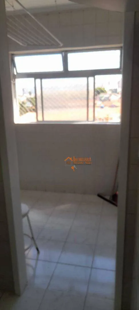 Imagem Apartamento com 2 dormitórios à venda, 66 m² por R$ 395.000,00 - Vila Galvão - Guarulhos/SP