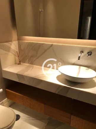 Imagem Apartamento com 245 m², 3 quartos sendo 3 suítes à venda no bairro Jardim América.