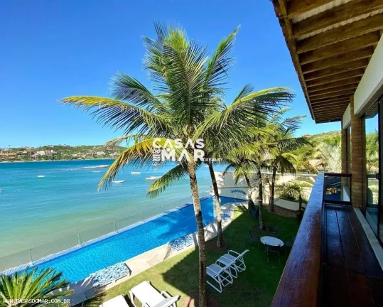 Imagem Imperdível casa frente mar à venda em Búzios-RJ, bairro Ferradura: 6 quartos, 6 suítes, 3 salas, 9 banheiros, 7 vagas, 880m².