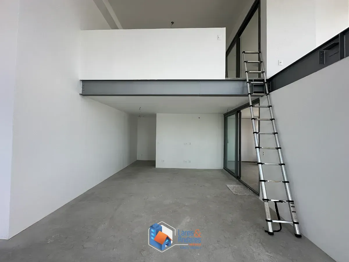 Imagem Duplex para venda em Cerqueira César com 2 quartos, sendo 2 suítes, 148m²