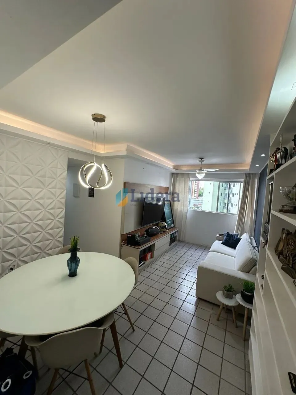 Foto do imóvel Apto espaçoso - 75m² - 3 quartos - 1 suite - em Miramar em Miramar, João Pessoa - PB