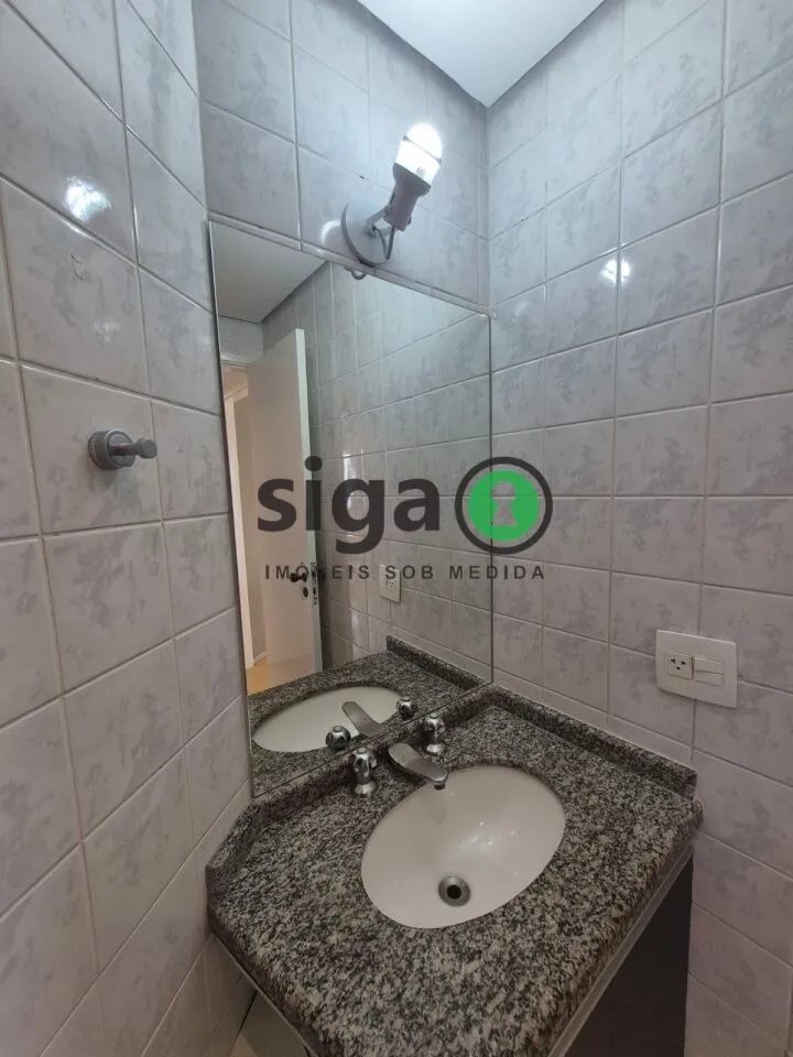 Imagem Apartamento á venda Interlagos com 72m²