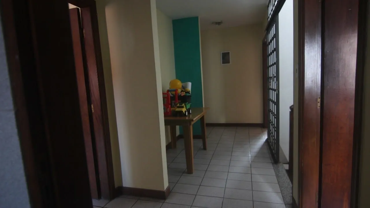 Imagem Casa à venda 3 Quartos, 1 Suite, 4 Vagas, 300M², Residencial Comercial Vila Verde, Pindamonhangaba - SP