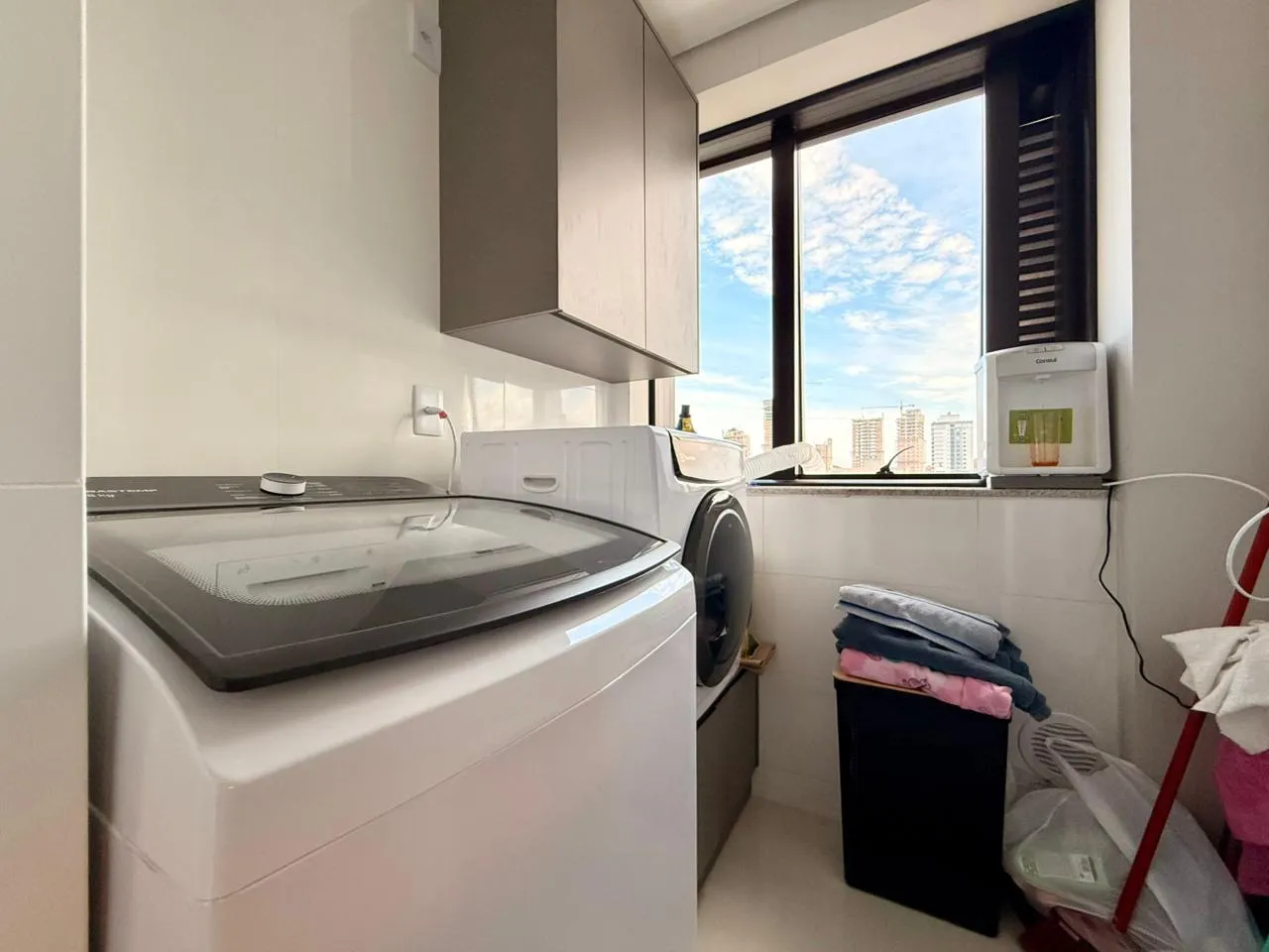 Imagem Apartamento com vista para o mar à venda com 120m2 por R$ 3.000.000,00