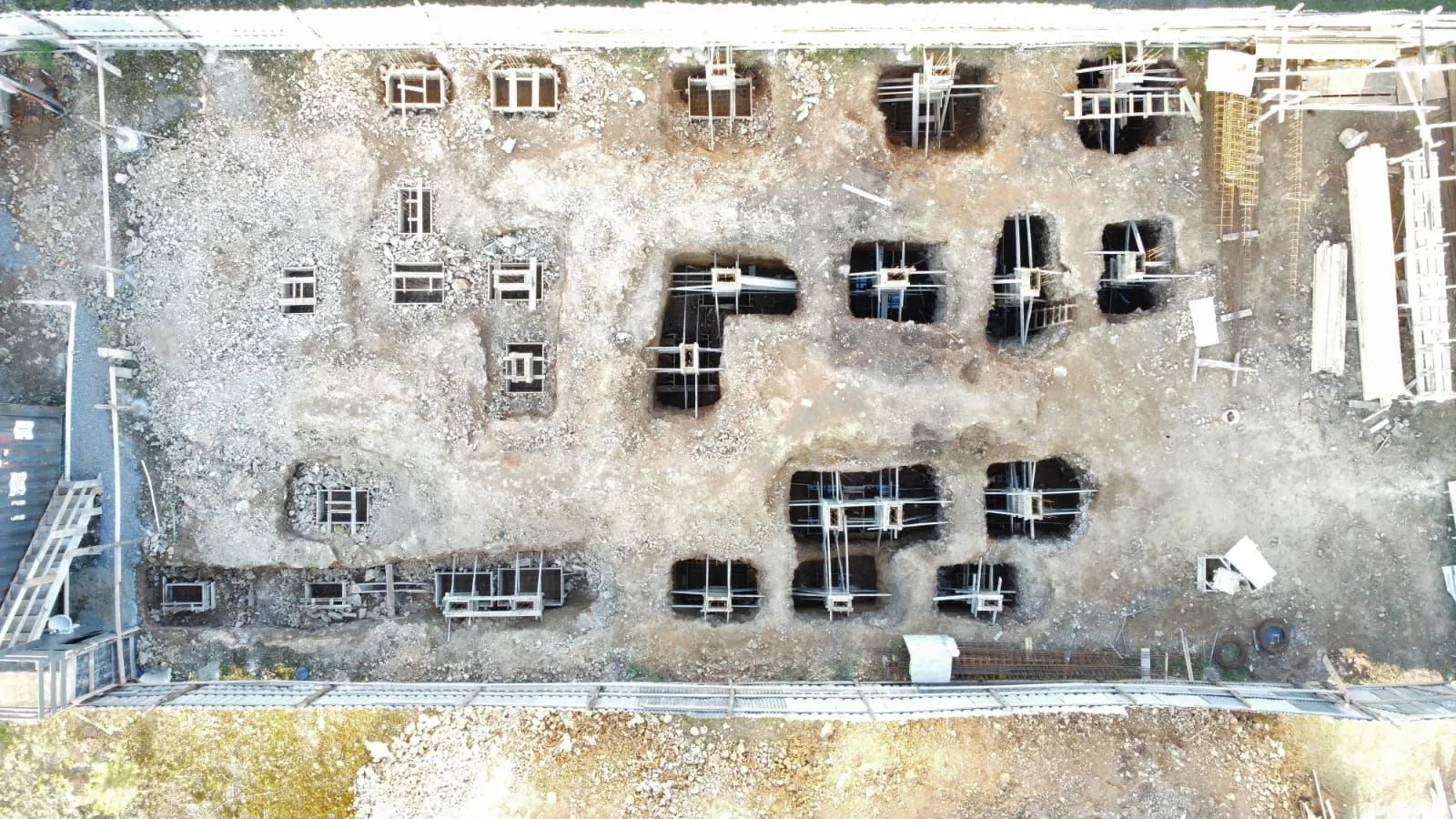 Imagem Casa à venda em Caxias do Sul, Ana Rech , com 3 quartos, 205m2