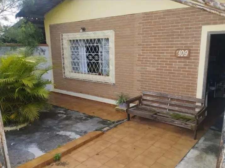 Imagem Grande Oportunidade de Investimento: Imóvel Amplo no Bairro Santana com Potencial para Construção e Regularização por Usucapião