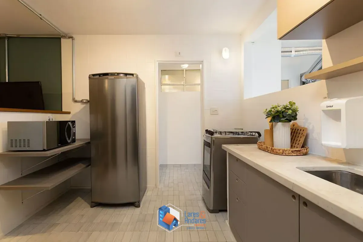Imagem Apartamento para venda em Pinheiros com 4 quartos, sendo 1 suíte, 106m²