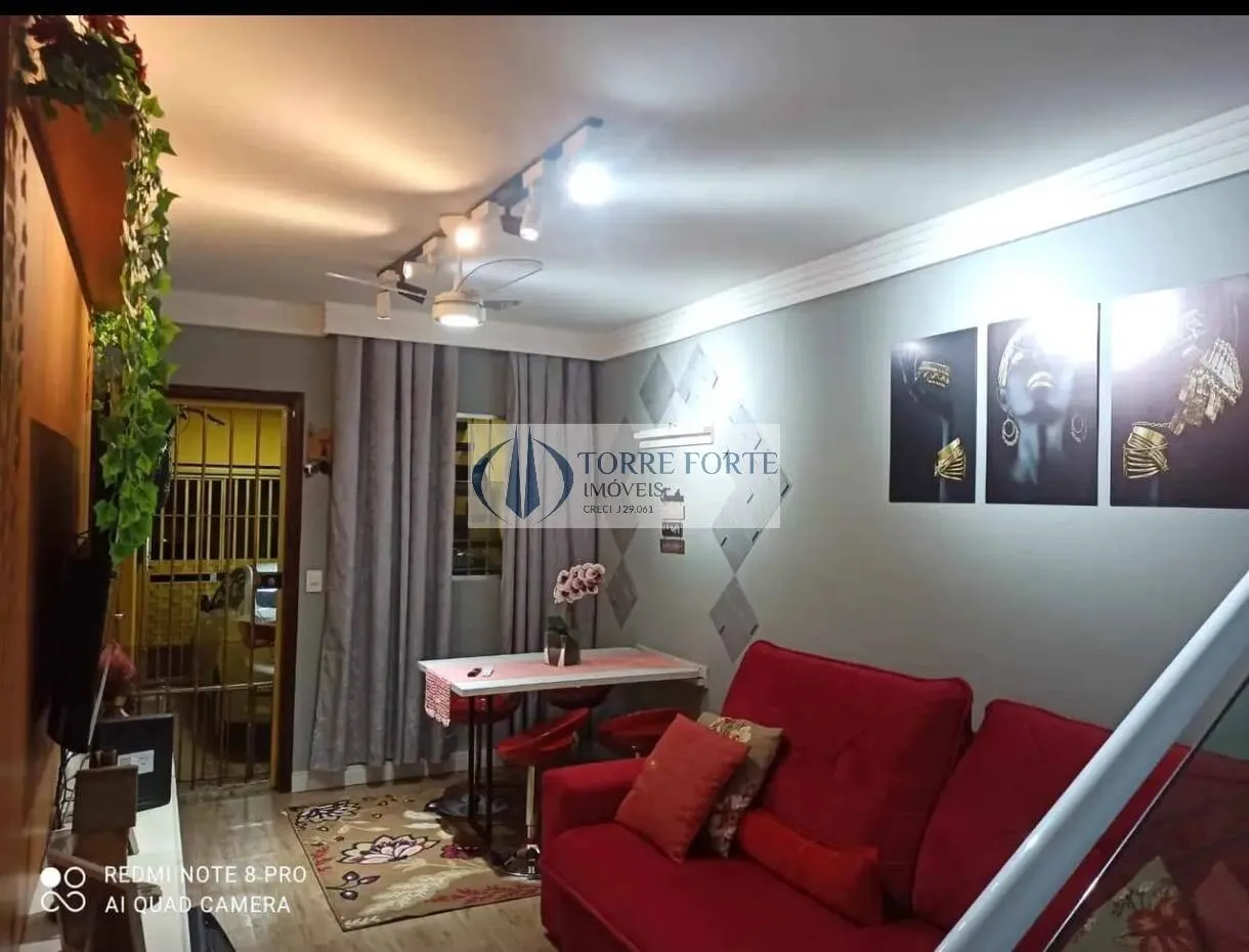 Foto do imóvel Sobrado com 2 Quartos e 2 Suites 1 vaga de garagem na Vila Verde. em Rua Ilhas Gregas