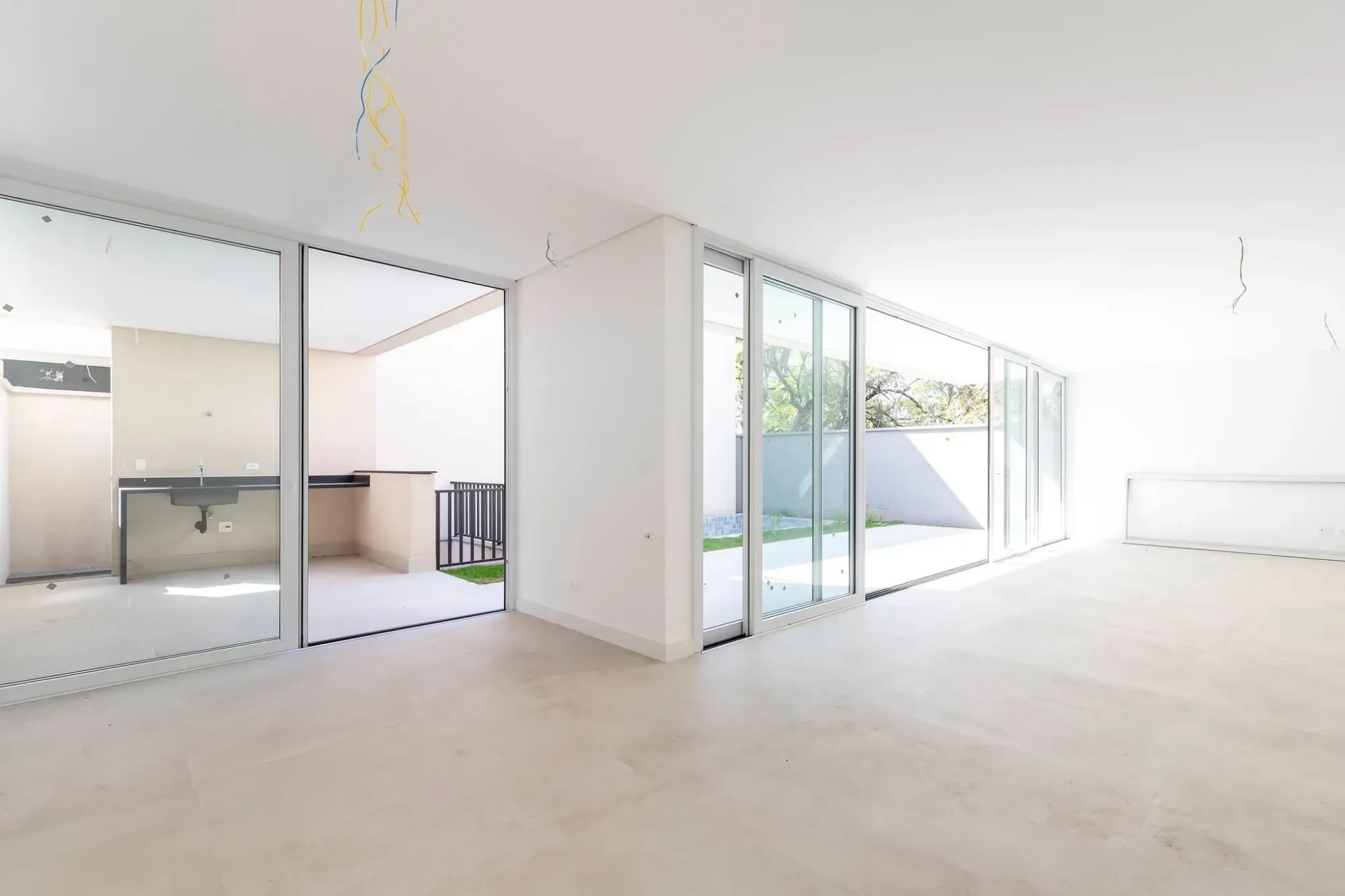 Imagem Casa de Condomínio com 4 Quartos à Venda, 531 m² em Jardim Cordeiro - São Paulo