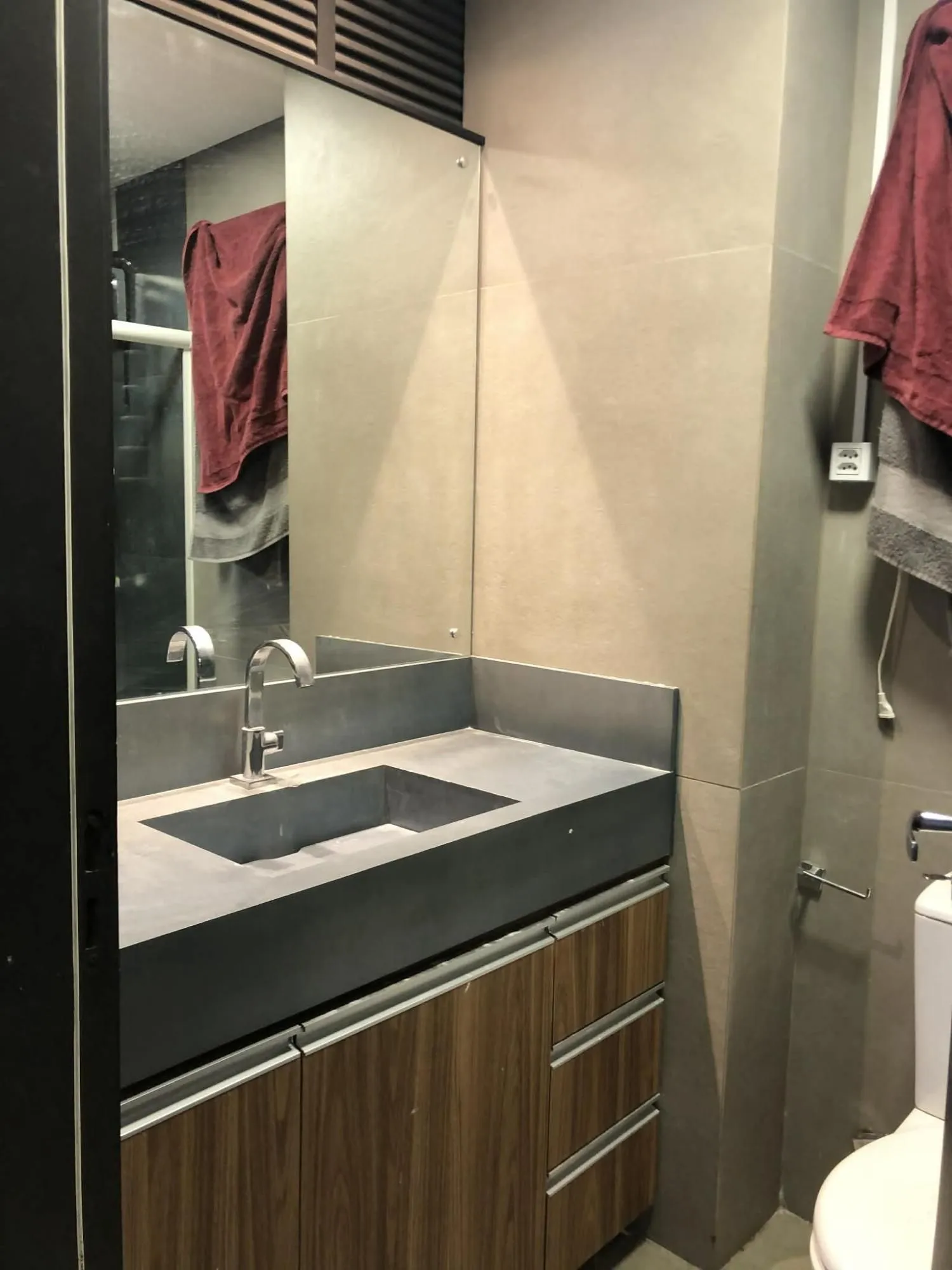 Imagem apartamento 01 dormitorio em frente Palacio Farroupilha