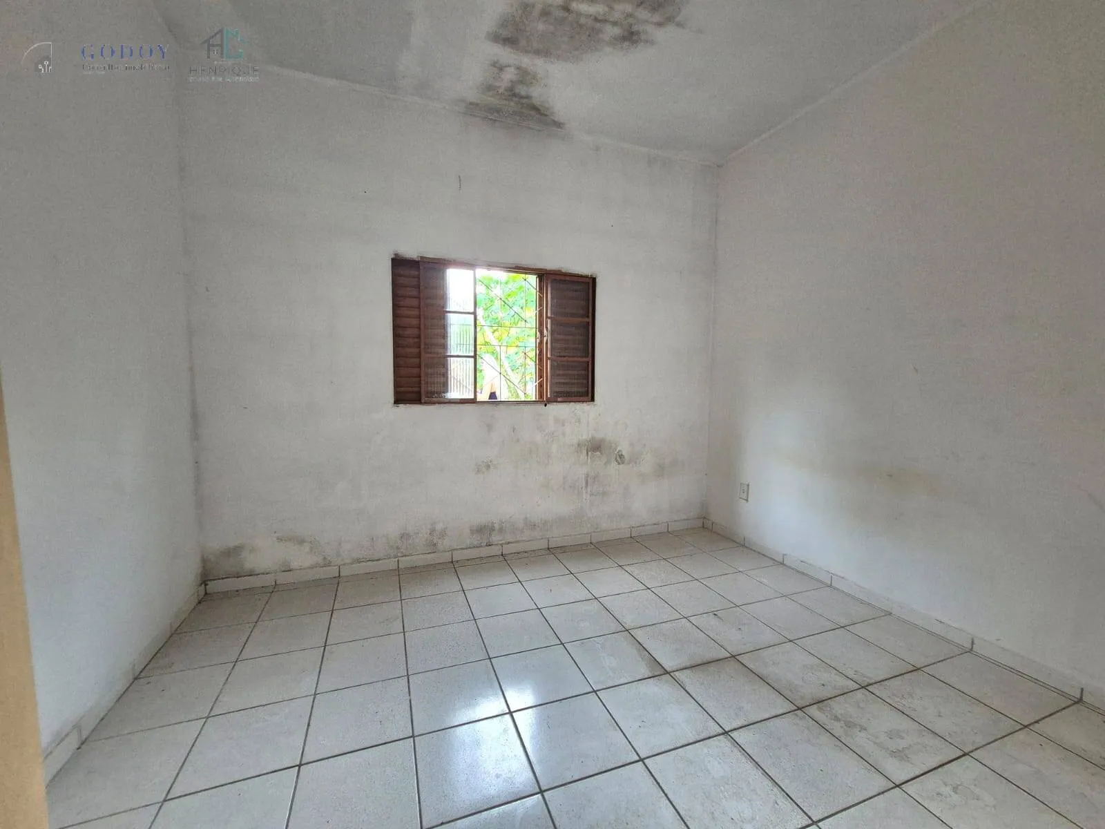 Imagem IMÓVEL COM GRANDE POTENCIAL DE VALORIZAÇÃO - TERRENO AMPLO COM 360M²