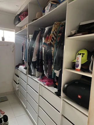 Imagem Ampla casa disponível para venda
