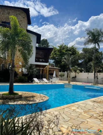 Imagem Casa espetacular em condomínio fechado
