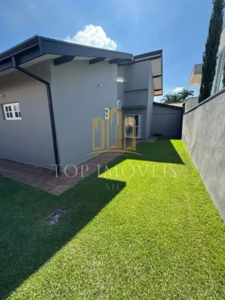 Imagem Linda Casa Terrea Localizada no Esplanada do Sol 4 dormitorios