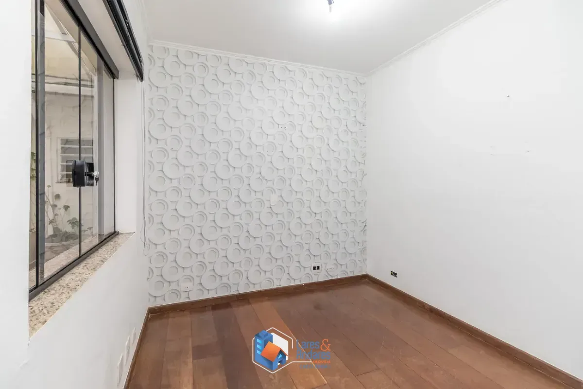 Imagem Casa para venda em Indianópolis com 3 quartos, sendo 3 suítes, 345m²
