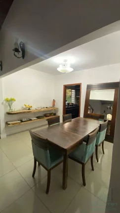 Imagem Chacára 3 Dormitórios à Venda, Terreno 890 m² P/ R$990.000,00 - Atibaia