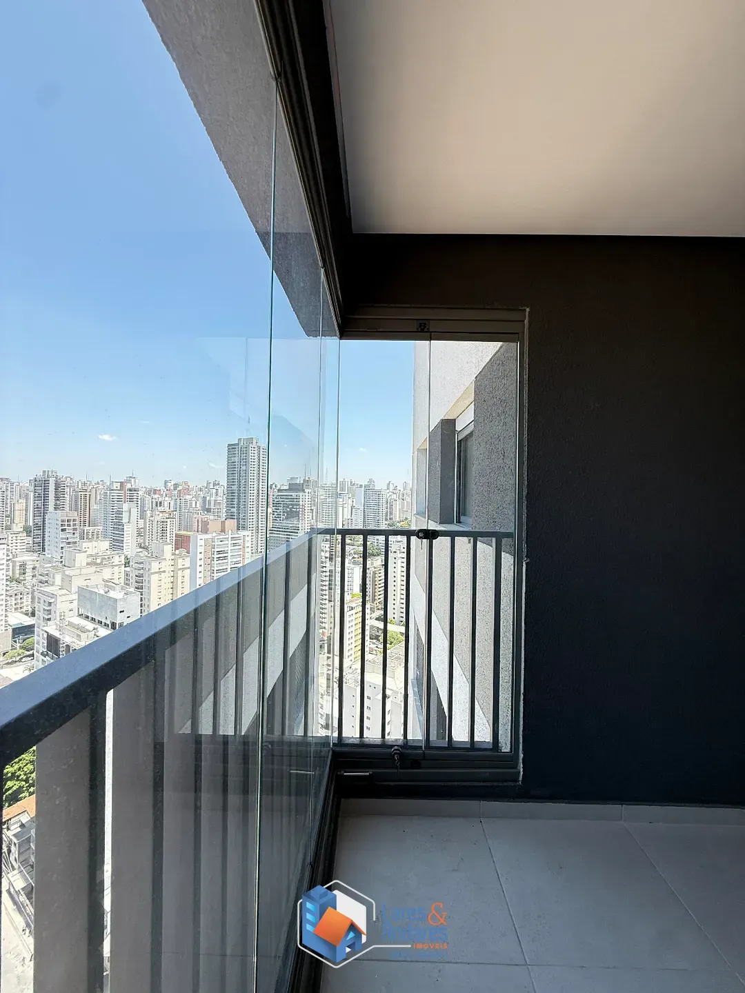 Imagem Apartamento para venda e locação em Pompeia com 2 quartos, sendo 1 suíte, 62m²