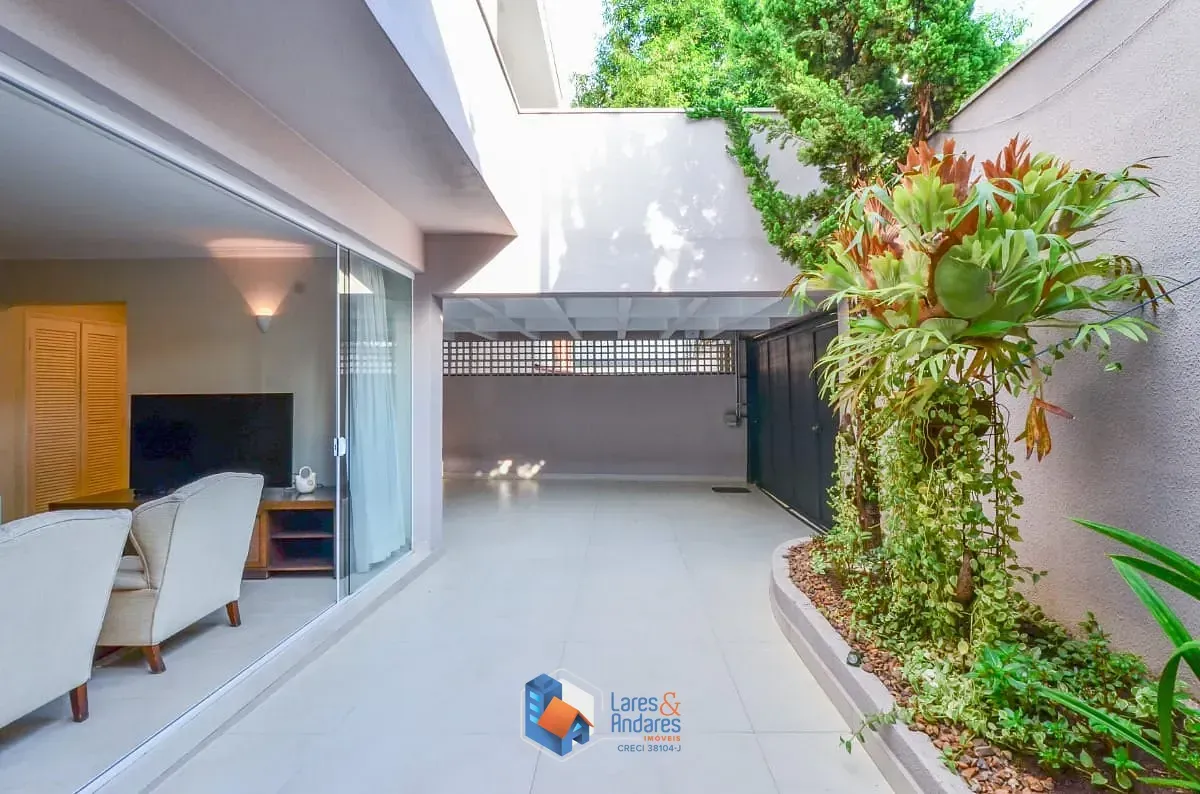 Imagem Casa para venda em Brooklin com 3 quartos, sendo 1 suíte, 200m²