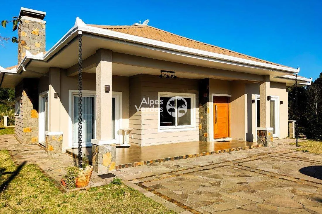 Foto do imóvel Vende - se Casa em Gramado, com 03 dormitórios