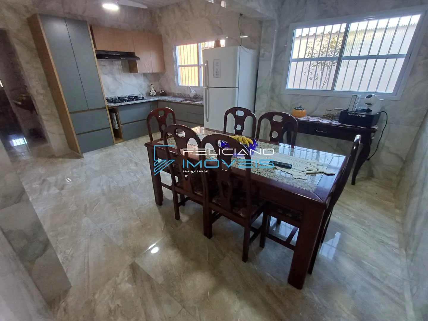 Imagem Casa com 3 quartos, Solemar, Praia Grande - R$ 1.2 mi, Cod: 7241