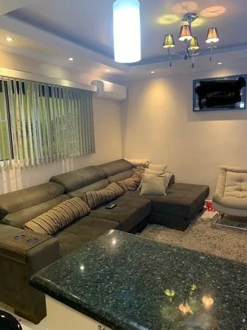 Imagem Sobrado com 3 dormitórios à venda por R$ 460.000,00 - Pimentas - Guarulhos/SP