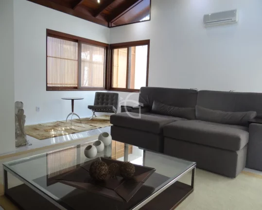 Imagem CASA NO BAIRRO GLÓRIA EM CONDOMÍNIO DE ALTO PADRÃO PARA VOCÊ QUE BUSCA EXCLUSIVIDADE E LOCALIZAÇÃO!!