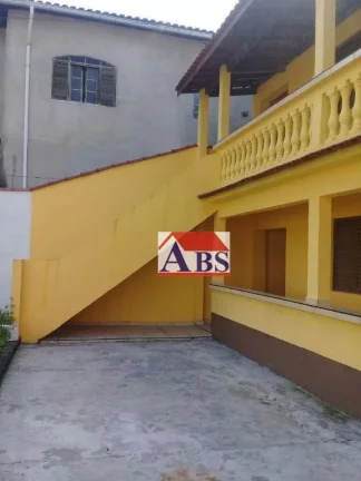 Foto do imóvel Duas casas sobrepostas em um terreno 10x30 , ótimo imóvel para renda, aceita troca por apartamento de maior valor em Santos ou Guarujá