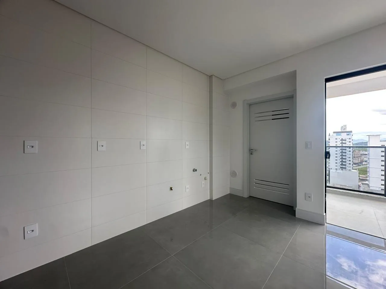 Imagem Apartamento com vista para o mar à venda com 88m2 por R$ 1.600.000,00