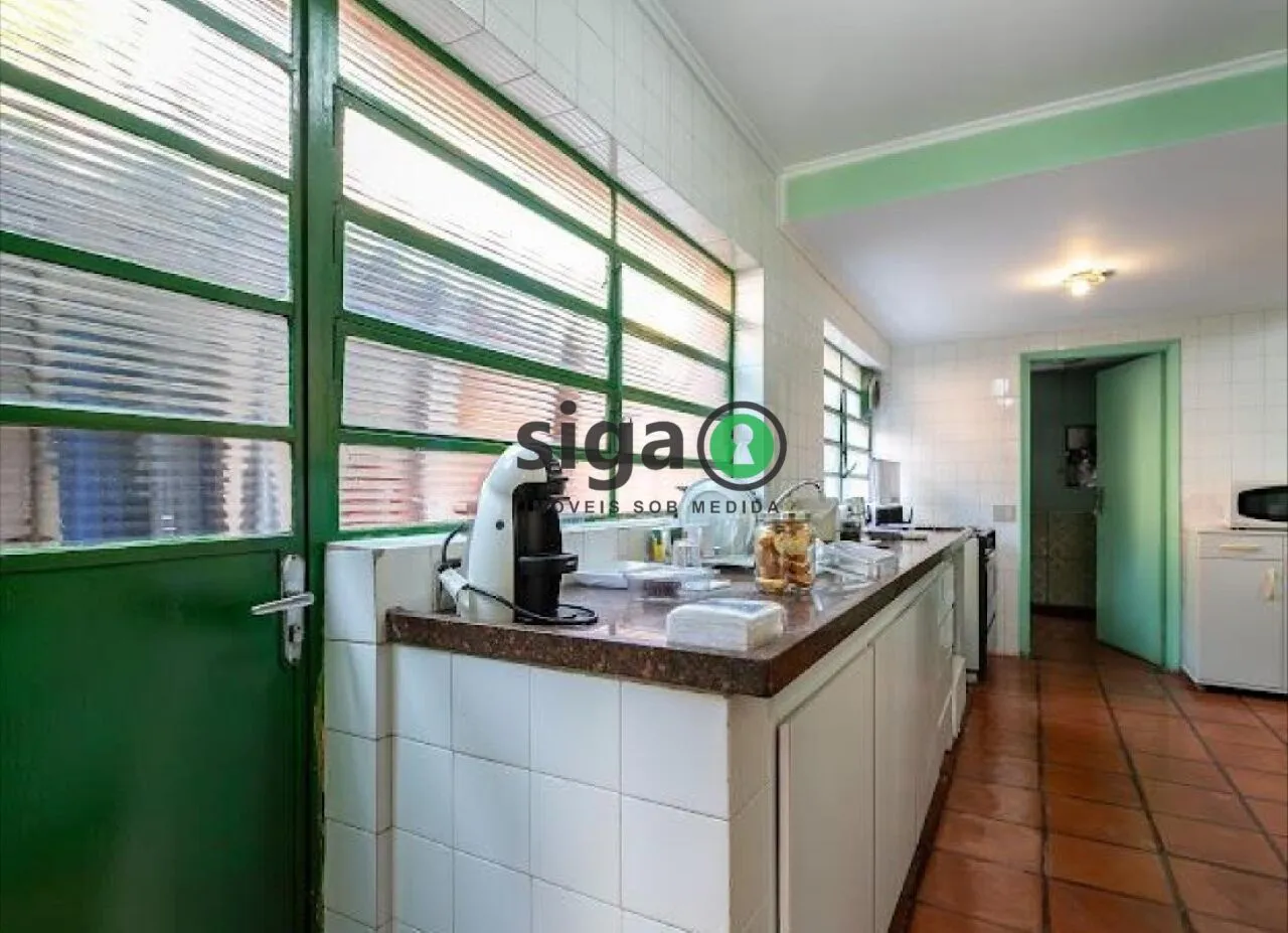Imagem CASA À VENDA EM RUA FECHADA JARDIM EVEREST - VISTA PARA O JÓQUEI CLUB